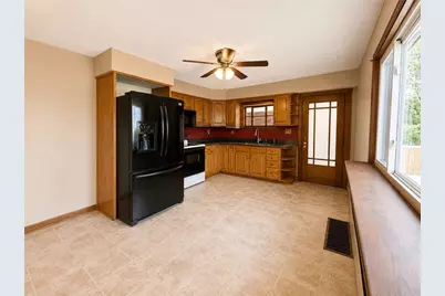 393 Tulip Dr, New Sewickley Township, PA 15066 - Photo 5