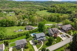 670 Meadowbrook Rd, Penn Twp, PA 15085 - Photo 37
