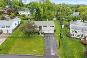 219 Rivercrest Dr, Moon/Crescent Twp, PA 15108 - Photo 33