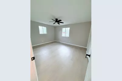 3929 Cape Cod Dr, Pittsburgh, PA 15239 - Photo 23