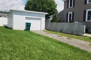 303 N 3rd St, Indiana Boro, PA 15701 - Photo 5