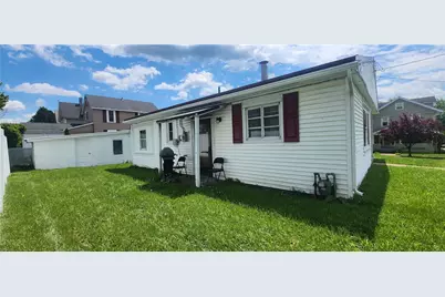 303 N 3rd St, Indiana Boro, PA 15701 - Photo 3