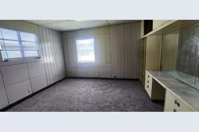 303 N 3rd St, Indiana Boro, PA 15701 - Photo 13