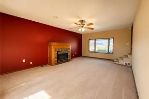 213 College St, Ellwood City, PA 16117 - Photo 5