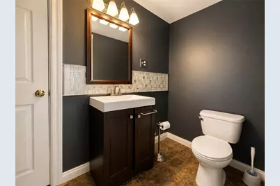 213 College St, Ellwood City, PA 16117 - Photo 11