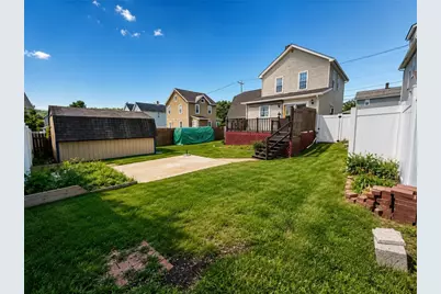 213 College St, Ellwood City, PA 16117 - Photo 23