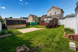 213 College St, Ellwood City, PA 16117 - Photo 23