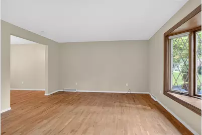219 Main Entrance Dr, Pittsburgh, PA 15228 - Photo 7