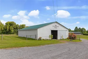 206 Lee Rd, Springfield Township, PA 16127 - Photo 13