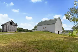 206 Lee Rd, Springfield Township, PA 16127 - Photo 23