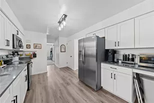 970 Beaver Grade Rd, Coraopolis, PA 15108 - Photo 13