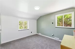 2706 Kingwood St, Pittsburgh, PA 15234 - Photo 17