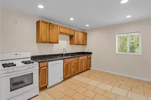 340 Ophelia St, Pittsburgh, PA 15213 - Photo 13