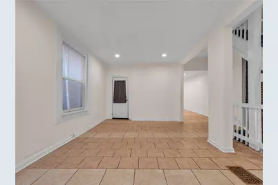 340 Ophelia St, Pittsburgh, PA 15213 - Photo 9