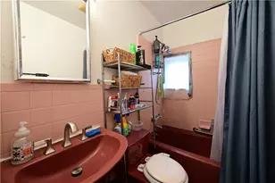 805 Railroad St, McKees Rocks, PA 15136 - Photo 11