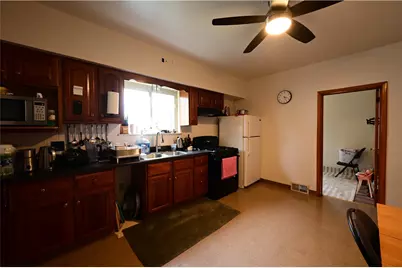 805 Railroad St, McKees Rocks, PA 15136 - Photo 7