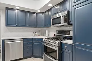 5825 Fifth Ave, Pittsburgh, PA 15232 - Photo 15