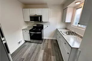 1410 Fallowfield Ave, Beechview, PA 15216 - Photo 5