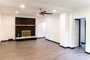 515 Wilson Ave, Ambridge, PA 15003 - Photo 5
