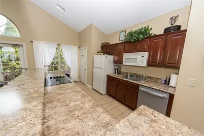 1905 Golf Course Dr, South Strabane, PA 15301 - Photo 29