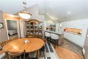 1905 Golf Course Dr, South Strabane, PA 15301 - Photo 5