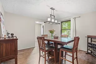 203 Sheffield Ct, Pittsburgh, PA 15101 - Photo 9