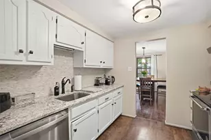 203 Sheffield Ct, Pittsburgh, PA 15101 - Photo 13
