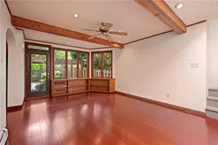 1371 Navahoe Dr, Pittsburgh, PA 15228 - Photo 17