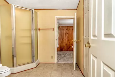 206 Kingston Ln, White Township, PA 15701 - Photo 17