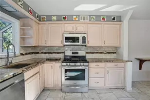 3200 Nottingham, Pittsburgh, PA 15235 - Photo 7