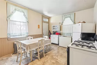 7042 Mount Vernon Street, Pittsburgh, PA 15208 - Photo 13