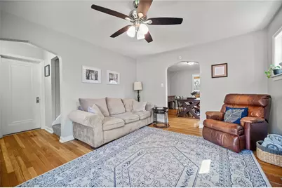 416 Phillips Avenue, Stowe Township, PA 15136 - Photo 9