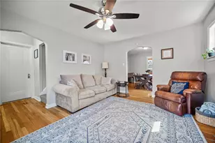 416 Phillips Ave, Stowe Township, PA 15136 - Photo 9