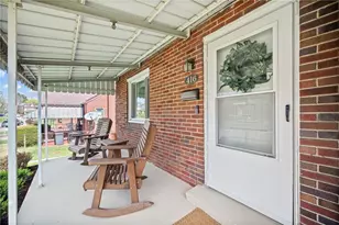 416 Phillips Ave, Stowe Township, PA 15136 - Photo 3