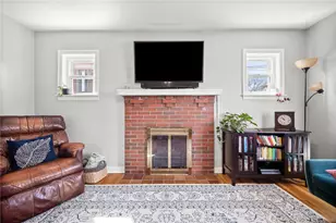 416 Phillips Ave, Stowe Township, PA 15136 - Photo 7