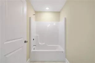 112 Harrowgate Ln, Peters Township, PA 15317 - Photo 23