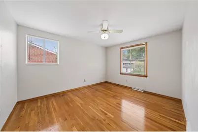 349 Crescent Gardens Drive, Pittsburgh, PA 15235 - Photo 19