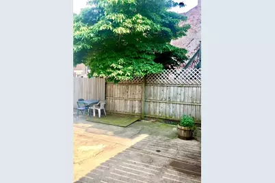 2214 Larkins Way, Pittsburgh, PA 15203 - Photo 7