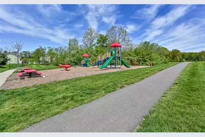 300 Osona Ln, Marshall, PA 16046 - Photo 35