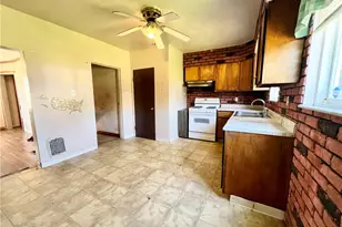 612 12th St, Pitcairn, PA 15140 - Photo 9