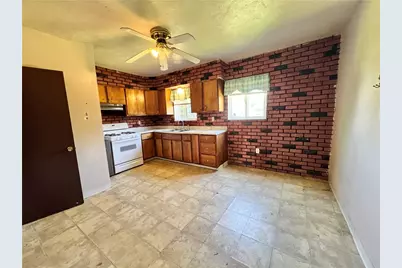 612 12th St, Pitcairn, PA 15140 - Photo 7
