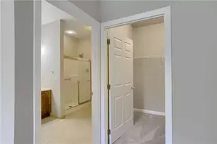 828 Village Dr, Pittsburgh, PA 15237 - Photo 33