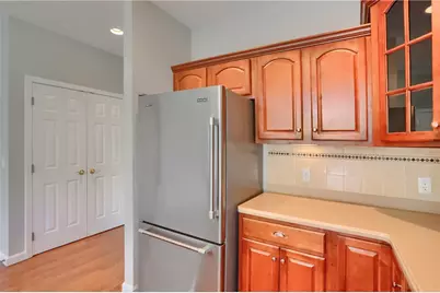 828 Village Dr, Pittsburgh, PA 15237 - Photo 25