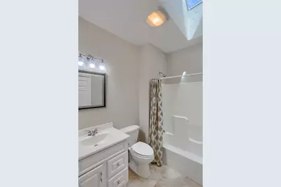 828 Village Dr, Pittsburgh, PA 15237 - Photo 41