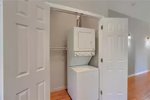 828 Village Dr, Pittsburgh, PA 15237 - Photo 27