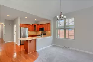 828 Village Dr, Pittsburgh, PA 15237 - Photo 21