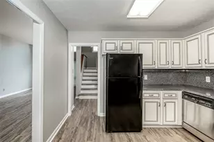 130 Woodridge Ct, White Township, PA 15701 - Photo 7