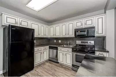 130 Woodridge Ct, White Township, PA 15701 - Photo 5