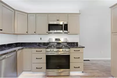 2422 Salisbury Street, Pittsburgh, PA 15210 - Photo 11