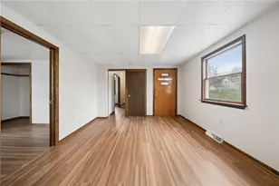 504 Fair Oaks St, McKees Rocks, PA 15136 - Photo 7